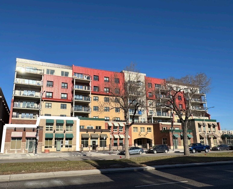 147 Provencher Blvd, Winnipeg, MB à louer Photo principale– Image 1 sur 2