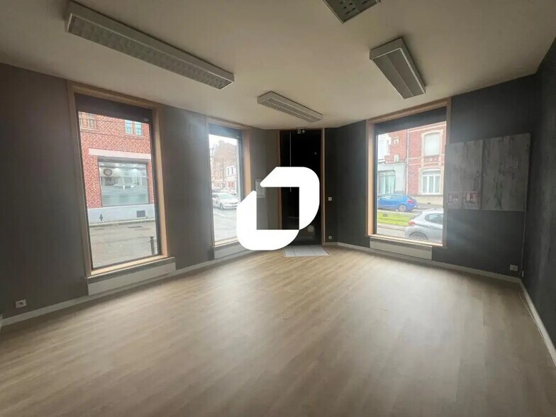 Bureau dans Aulnoy-lez-Valenciennes à louer - Photo de l’immeuble – Image 1 sur 9