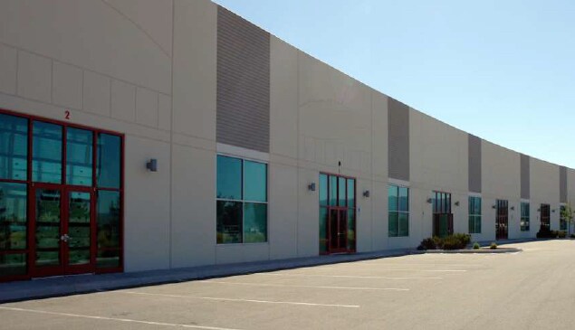 8985 Double Diamond Pky, Reno, NV à vendre - Photo de l’immeuble – Image 2 sur 5
