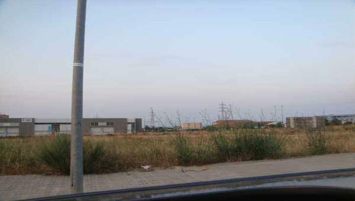 Terrain dans Terrassa, Barcelona à vendre - Photo de l’immeuble – Image 3 sur 7