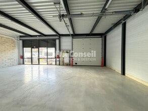 27 Avenue Du Gros Chene, Éragny à louer Photo intérieure– Image 2 sur 6