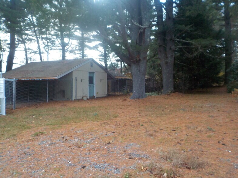 1250 Pulaski Blvd, Bellingham, MA à vendre - Photo de l’immeuble – Image 2 sur 8