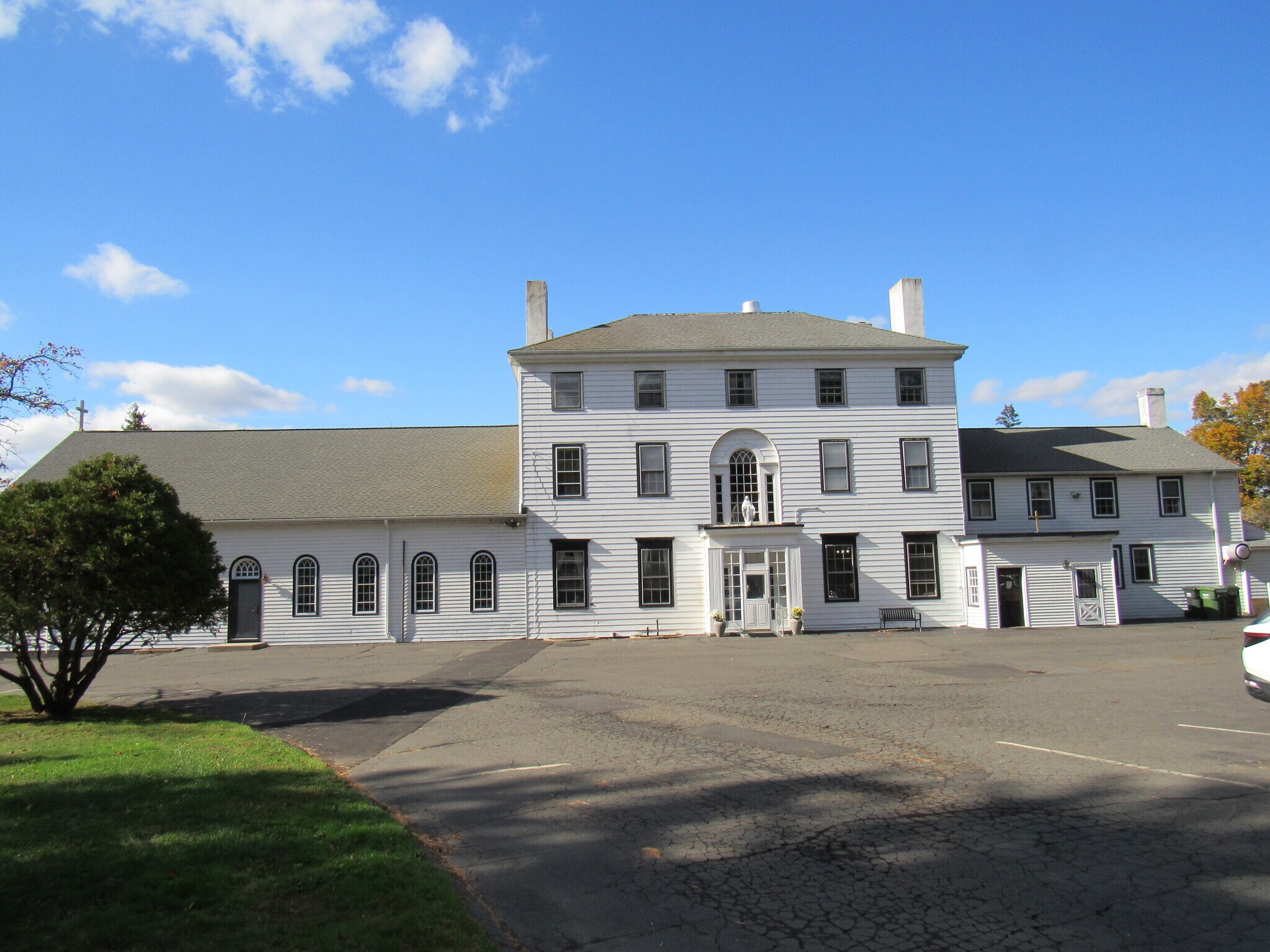 29 Colton St, Farmington, CT à vendre Photo principale– Image 1 sur 17