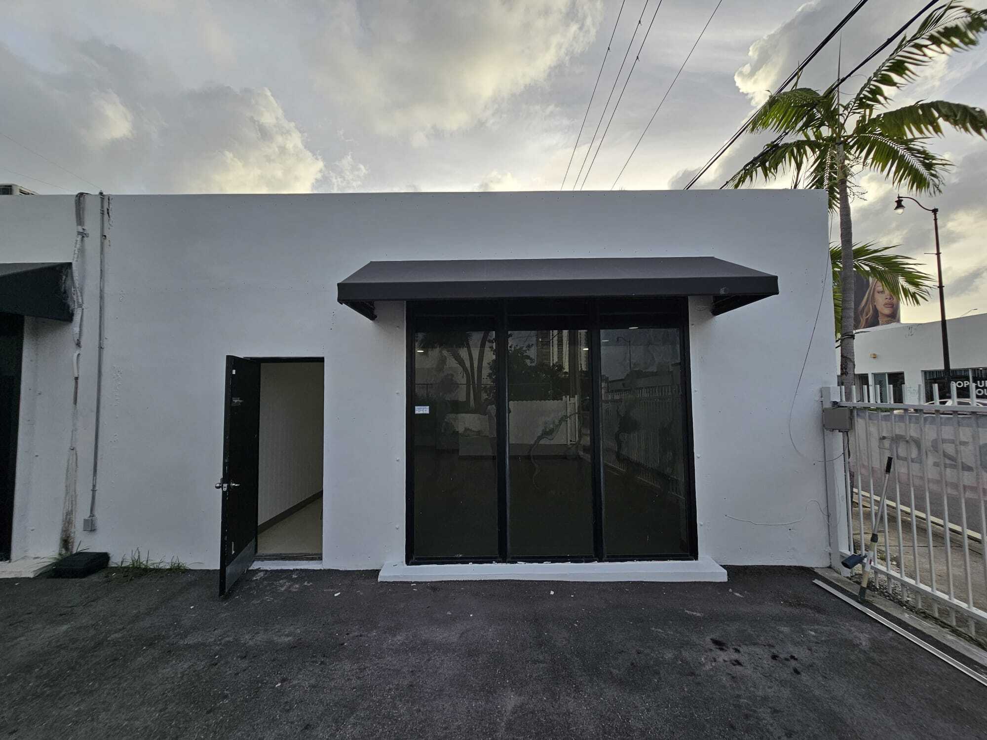 46 NW 36th St, Miami, FL à louer Photo de l’immeuble– Image 1 sur 38