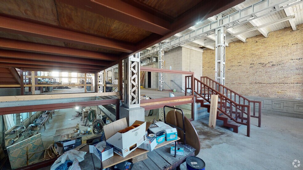 165 N May St, Chicago, IL à vendre - Numérisation 3D Matterport – Image 2 sur 11