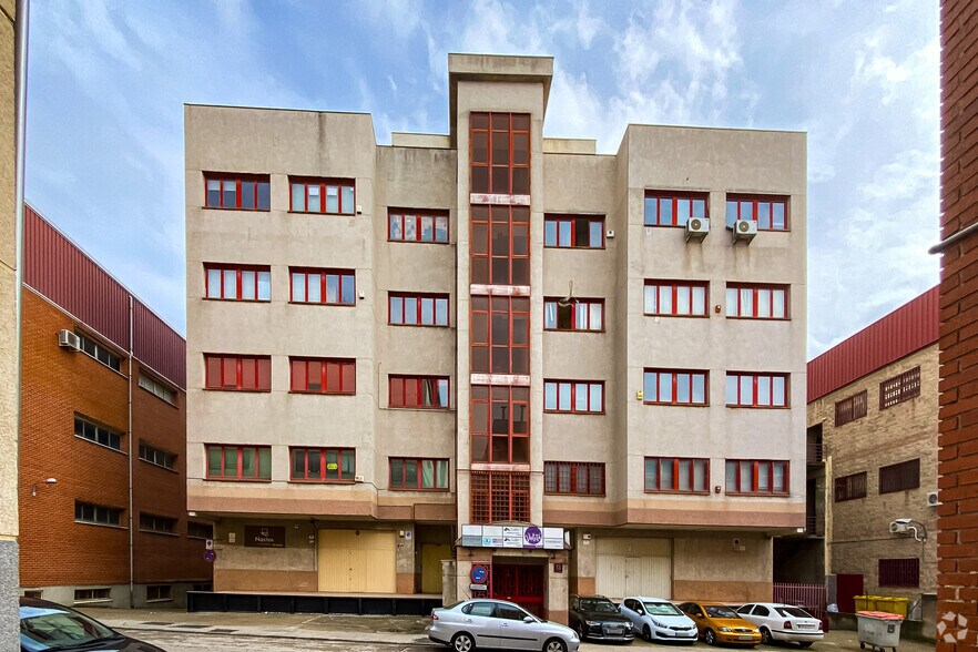 Industriel/Logistique dans Madrid, Madrid à vendre - Photo de l’immeuble – Image 2 sur 2