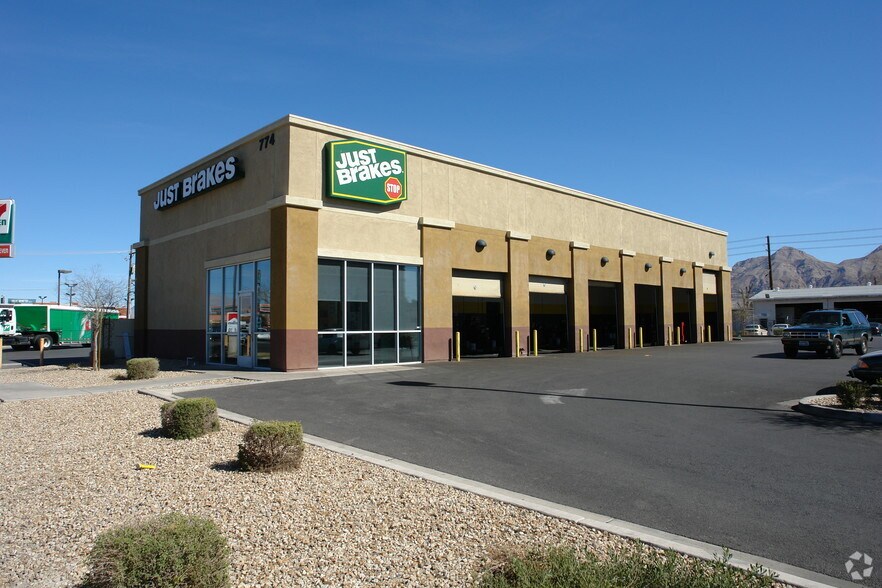 774 N Nellis Blvd, Las Vegas, NV à vendre - Photo de l’immeuble – Image 2 sur 42