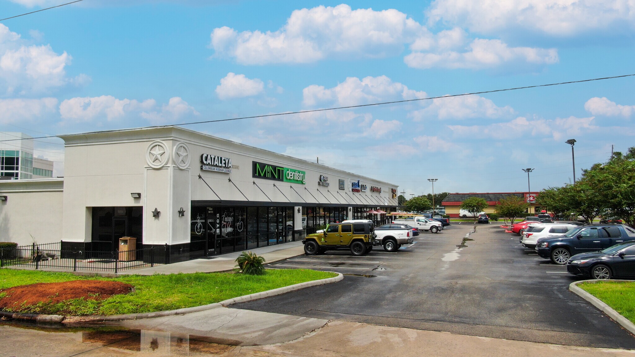 13134 Dairy Ashford Rd, Sugar Land, TX à louer Photo principale– Image 1 sur 13