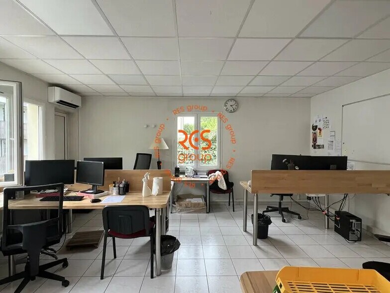 Bureau dans Eysines à vendre - Photo intérieure – Image 1 sur 9