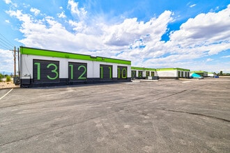 3700 Havana St, Denver, CO à louer Photo intérieure– Image 2 sur 7