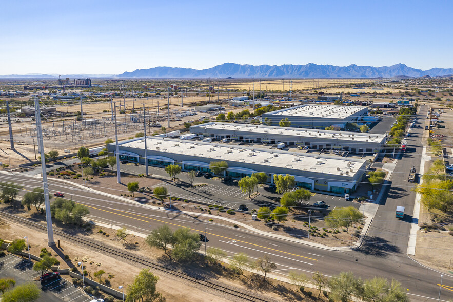600 S 56th St, Chandler, AZ à louer - Photo de l’immeuble – Image 3 sur 6