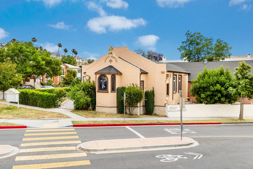 632 W Stocker St, Glendale, CA à vendre - Photo de l’immeuble – Image 3 sur 32