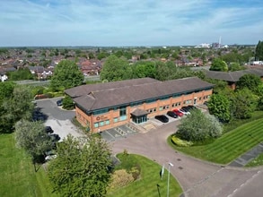 Gadbrook Park, Rudheath à louer Photo de l’immeuble– Image 1 sur 2