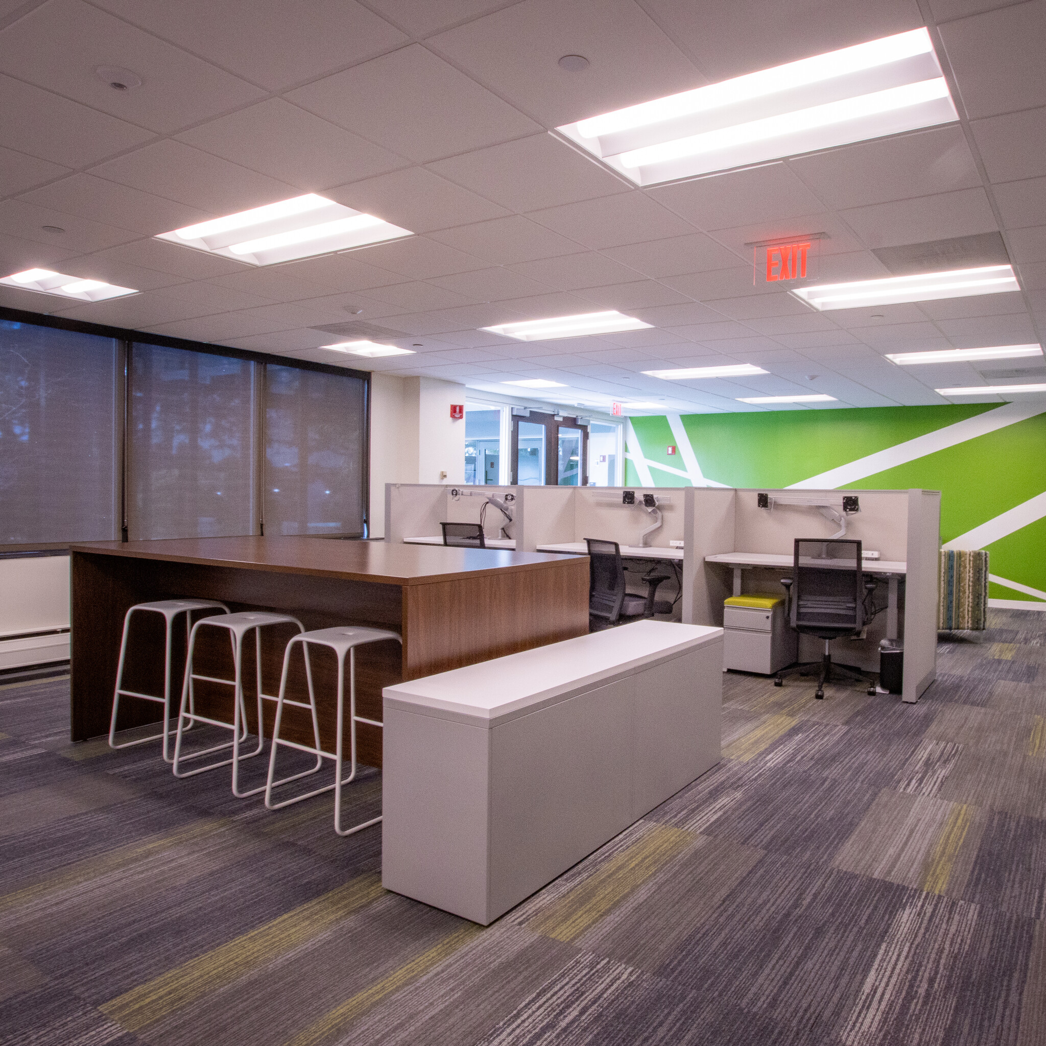 903 Commerce Dr, Oak Brook, IL à louer Photo intérieure– Image 1 sur 5