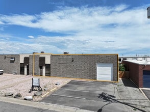 6863-6865 E 48th Ave, Denver, CO à vendre Photo de l’immeuble– Image 1 sur 5