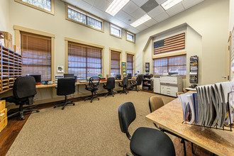 21232 Gathering Oak, San Antonio, TX à louer Photo de l’immeuble– Image 1 sur 10