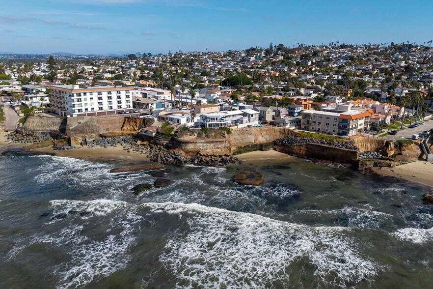 1476-80 Pescadero Dr, San Diego, CA à vendre - Photo de l’immeuble – Image 3 sur 55