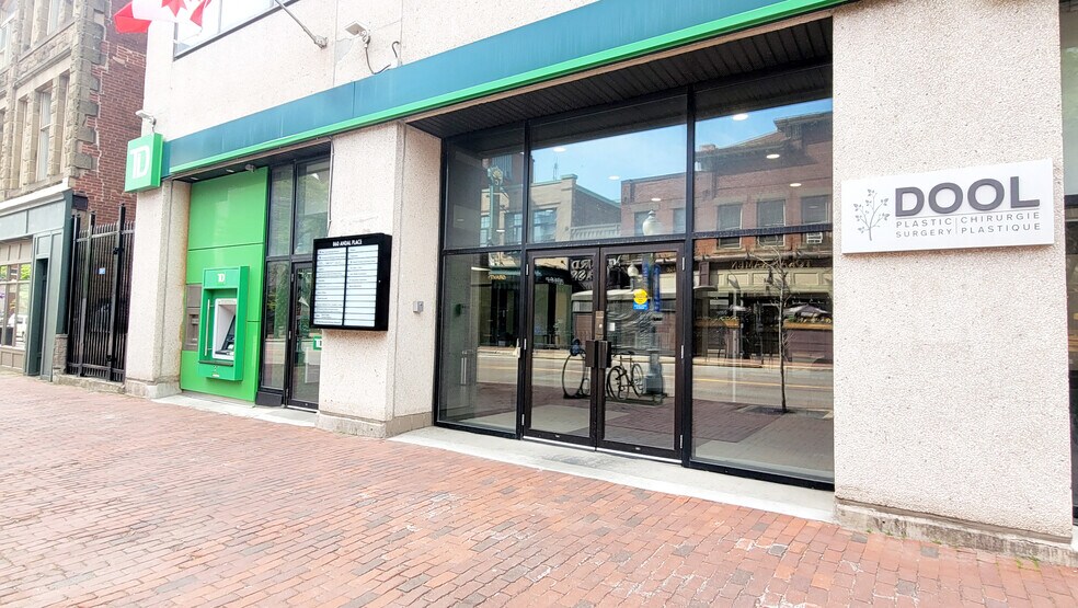 860 Main St, Moncton, NB à louer - Photo de l’immeuble – Image 3 sur 6