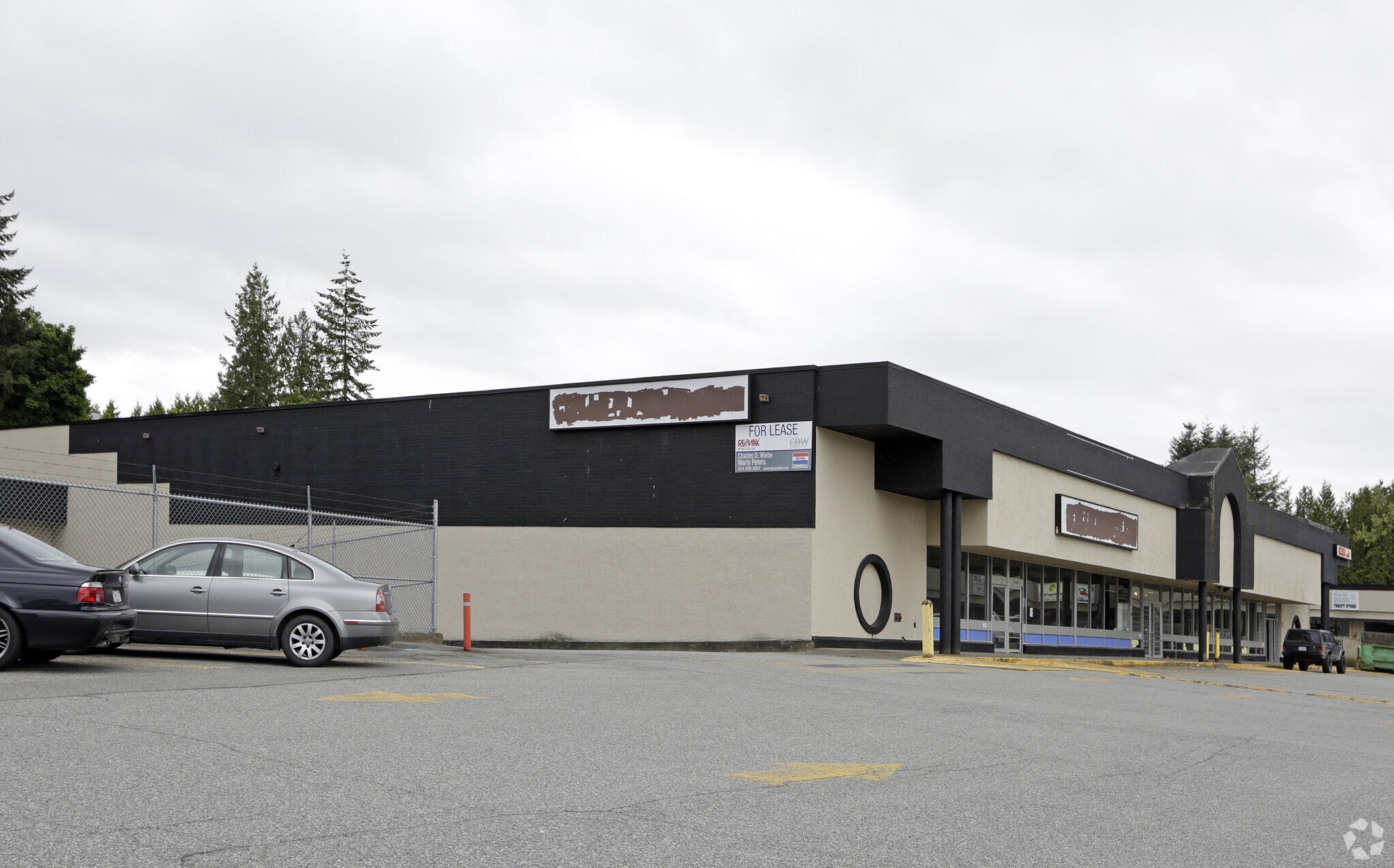 2369-2387 Mccallum Rd, Abbotsford, BC à louer Photo principale– Image 1 sur 20