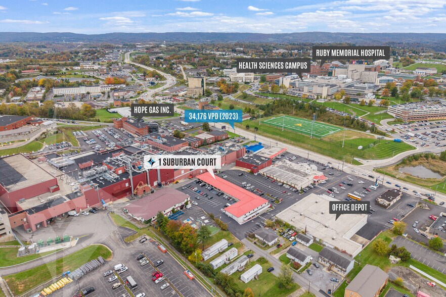 1 Suburban Ct, Morgantown, WV à louer - Photo de l’immeuble – Image 3 sur 15