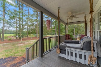 Plus de détails pour 10560 Lake Royale Rd, Spring Hope, NC - Spécialisé à vendre