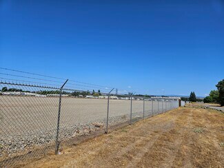 Plus de détails pour 1 Loren Ave, Chico, CA - Terrain à louer
