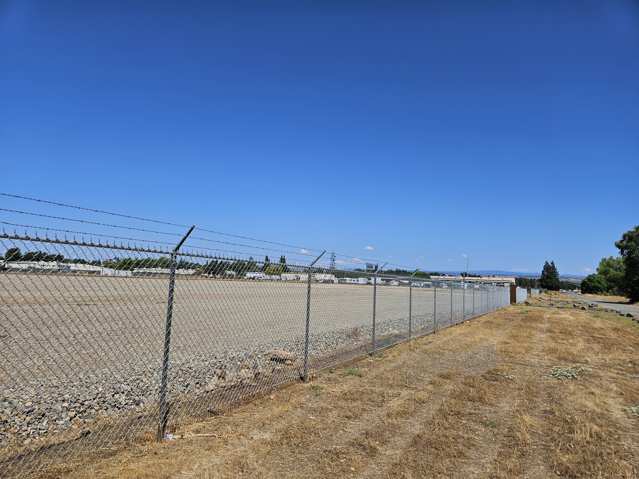 1 Loren Ave, Chico, CA à louer Autre– Image 1 sur 6