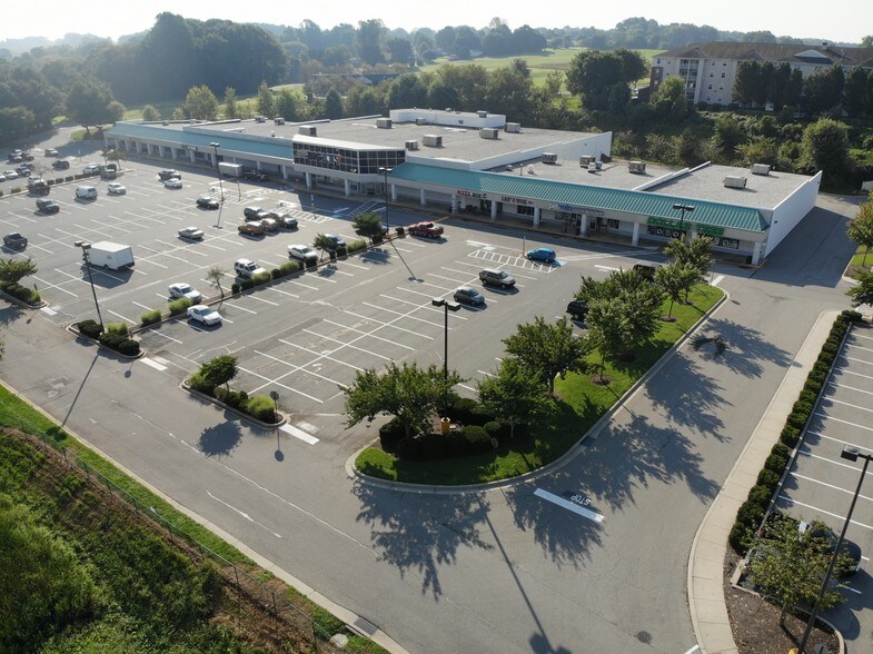 42-60 E Main St, Rising Sun, MD à louer - Photo de l’immeuble – Image 3 sur 3