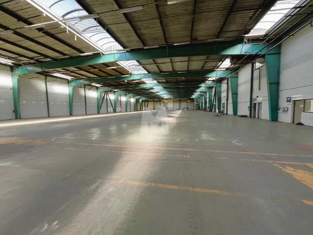 Bureau dans Moissy-Cramayel à louer Photo intérieure– Image 1 sur 11