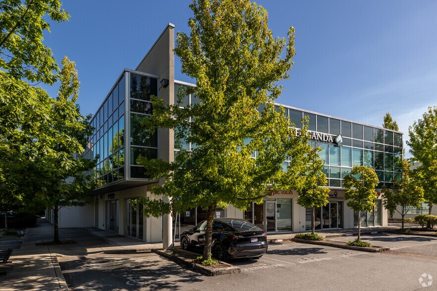 8600 Cambie Rd, Richmond, BC à vendre - Photo de l’immeuble – Image 3 sur 3