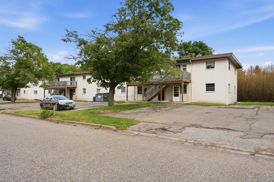 161 Gale Ave, Galesburg, MI à vendre - Photo de l’immeuble – Image 3 sur 9