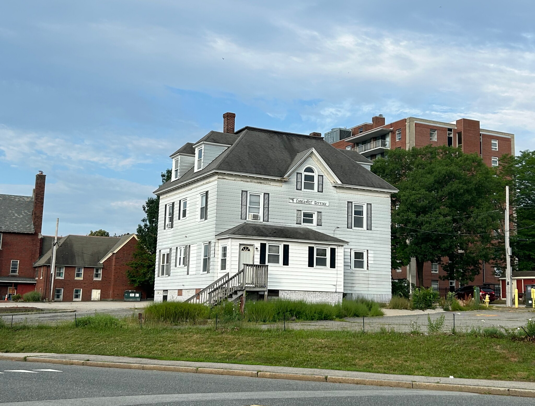 4 Lancaster Ter, Worcester, MA à vendre Photo de l’immeuble– Image 1 sur 8