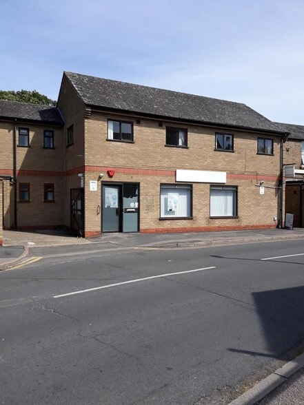 15 Huntingdon St, St Neots à louer - Photo principale – Image 1 sur 1