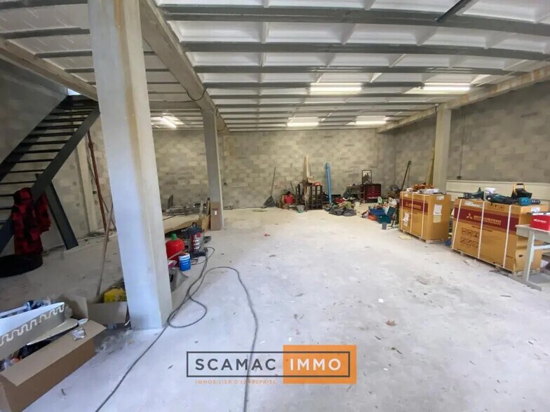 Industriel/Logistique dans Les Pennes-Mirabeau à louer - Photo intérieure – Image 3 sur 4