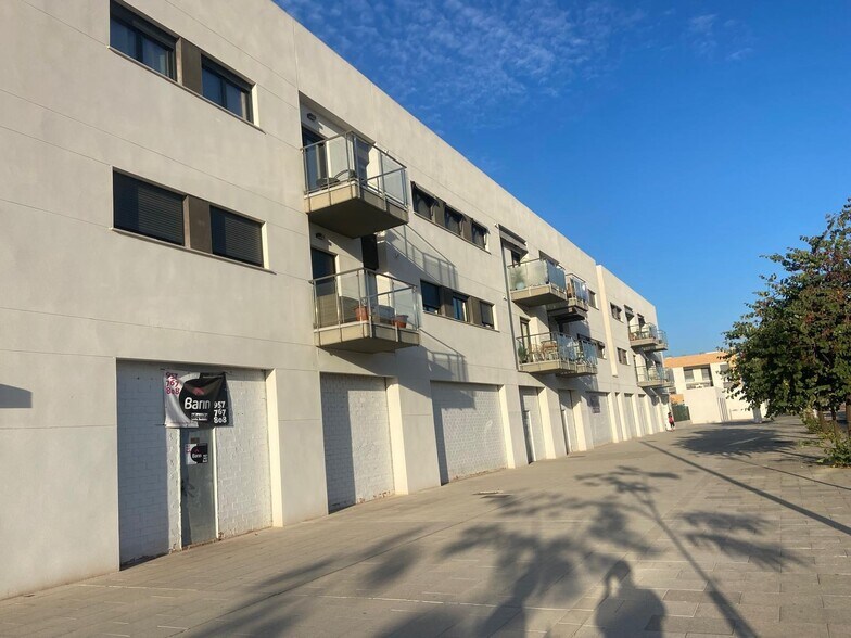 Local commercial dans Córdoba, Córdoba à louer - Photo de l’immeuble – Image 1 sur 11