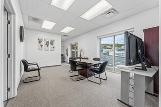 742 Fairmont Rd, Morgantown, WV à louer Photo intérieure– Image 2 sur 6