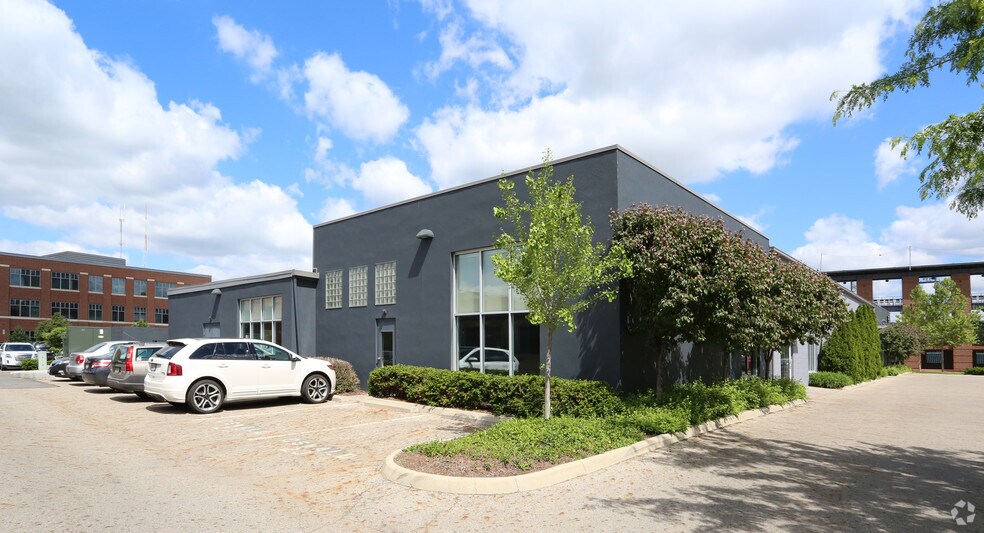 349-363 W Nationwide Blvd, Columbus, OH à louer - Photo de l’immeuble – Image 3 sur 5