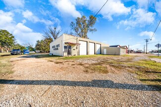 Plus de détails pour 719 E Moore Ave, Terrell, TX - Industriel/Logistique à vendre
