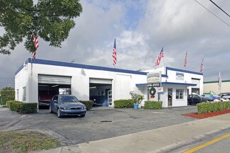 Plus de détails pour 640 N Federal Hwy, Delray Beach, FL - Industriel/Logistique à louer