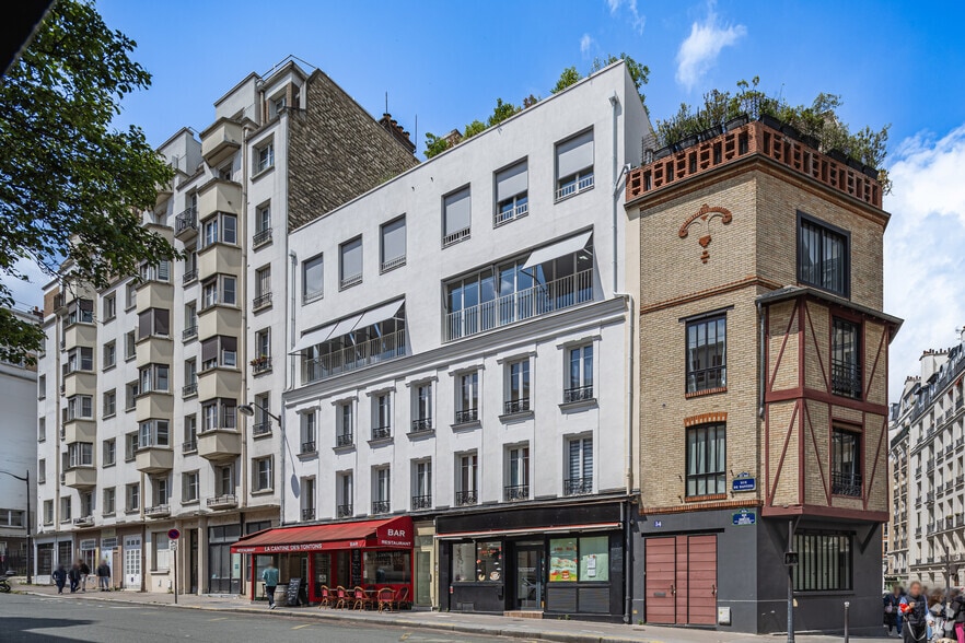 Immeuble residentiel dans Paris à vendre - Photo de l’immeuble – Image 2 sur 2