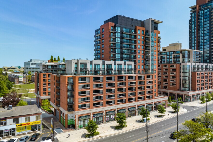 3091 Dufferin St, Toronto, ON à vendre - Photo de l’immeuble – Image 3 sur 4