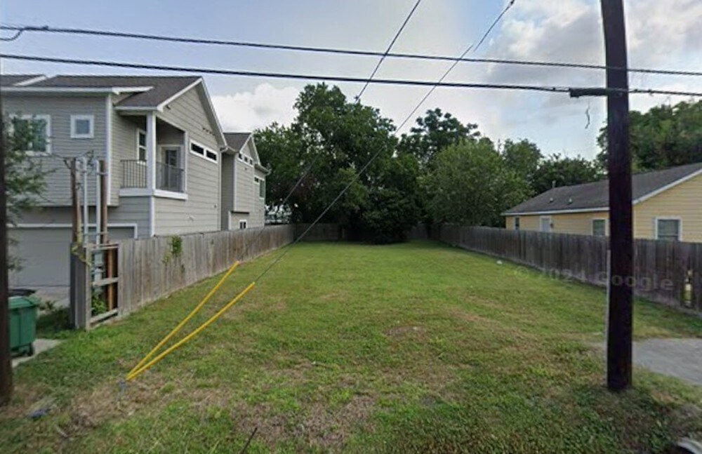 5215 Nichols St, Houston, TX à vendre Photo principale– Image 1 sur 4