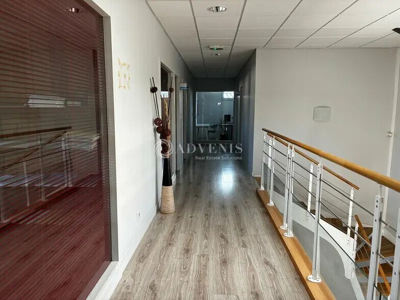 Local d'activités dans Azay-le-Rideau à vendre - Photo intérieure – Image 3 sur 12