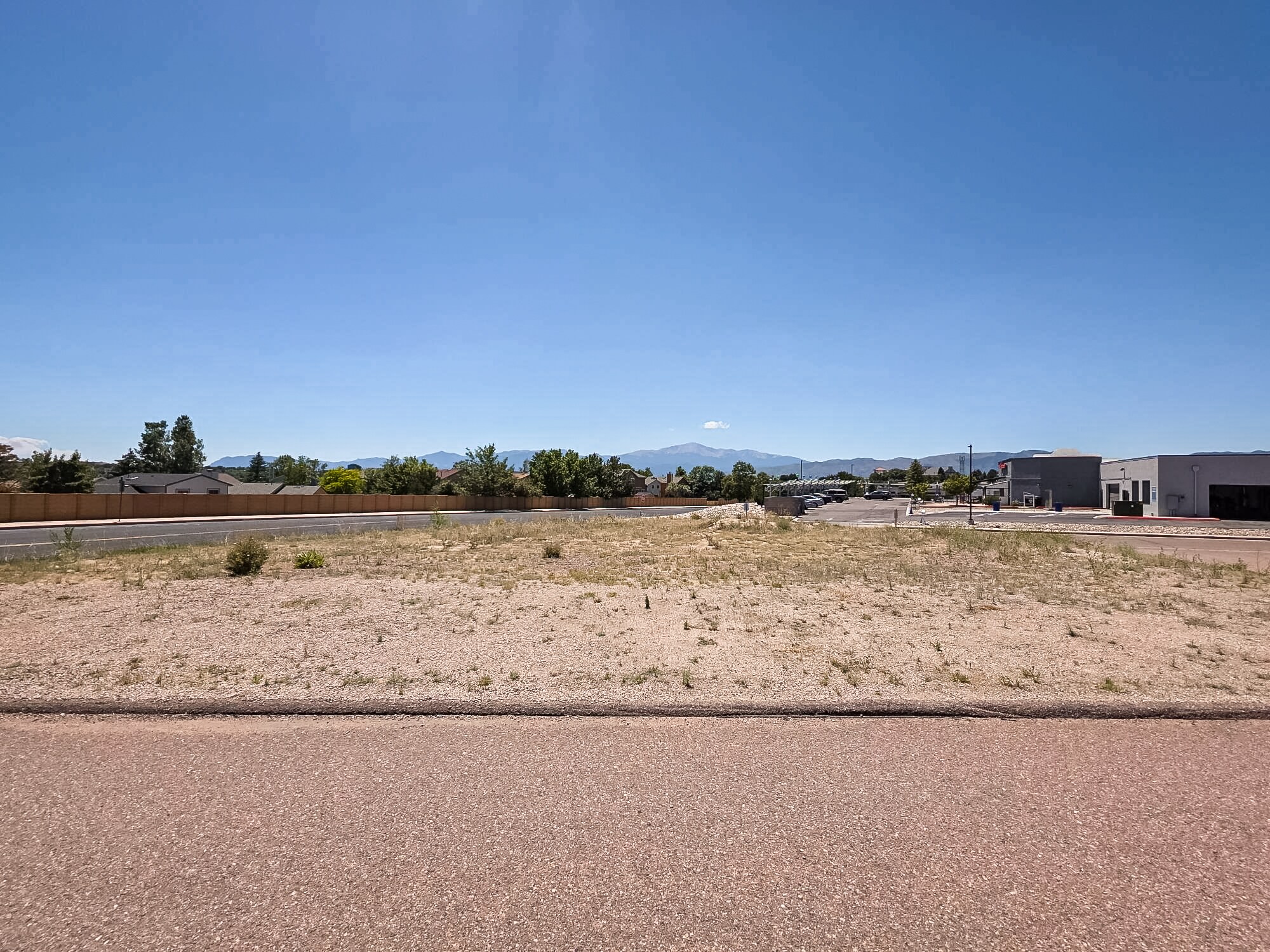 6985 Lexington Dr, Colorado Springs, CO à vendre Photo principale– Image 1 sur 5