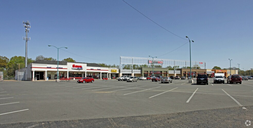 441-449 E Belt Rd, Richmond, VA à louer - Photo de l’immeuble – Image 2 sur 17