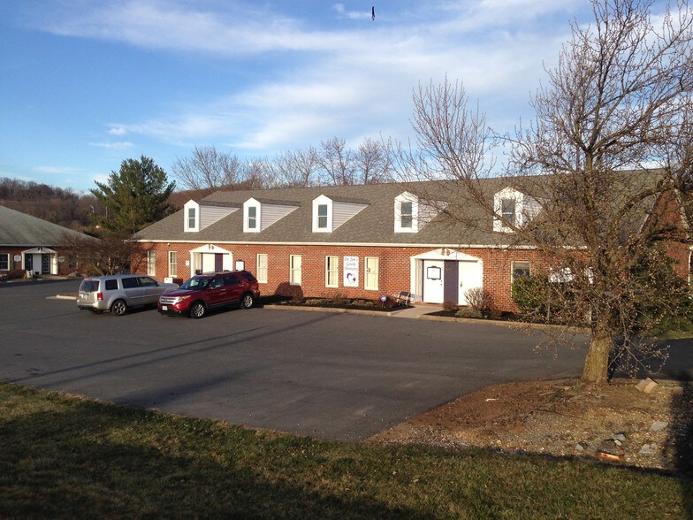 1589 Port Republic Rd, Harrisonburg, VA à louer - Photo principale – Image 1 sur 7