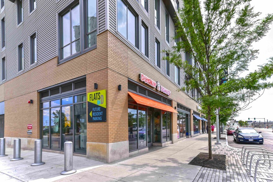407-415 D St, Boston, MA à louer - Photo de l’immeuble – Image 3 sur 6