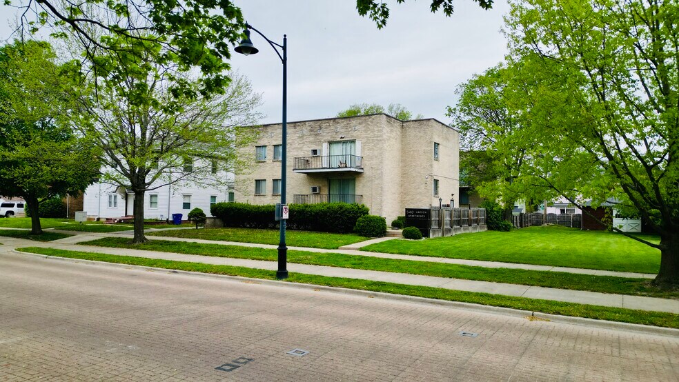 540 W Main St, Decatur, IL à vendre - Photo de l’immeuble – Image 2 sur 8