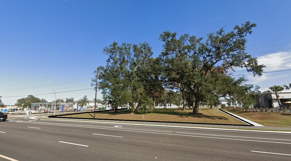 US Hwy 301, Riverview, FL à louer - Photo de l’immeuble – Image 3 sur 3