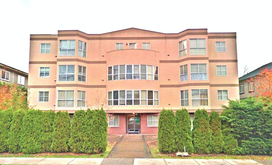 1133 W 70th Ave, Vancouver, BC à vendre Photo principale– Image 1 sur 5